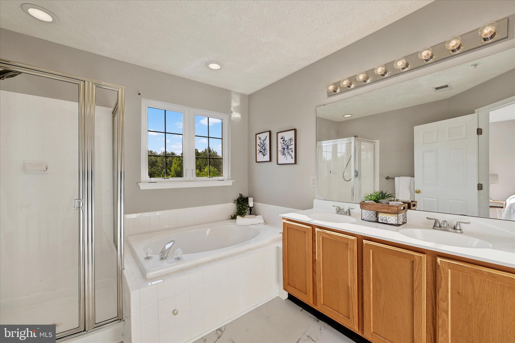 9744 Harvester Cir #9744