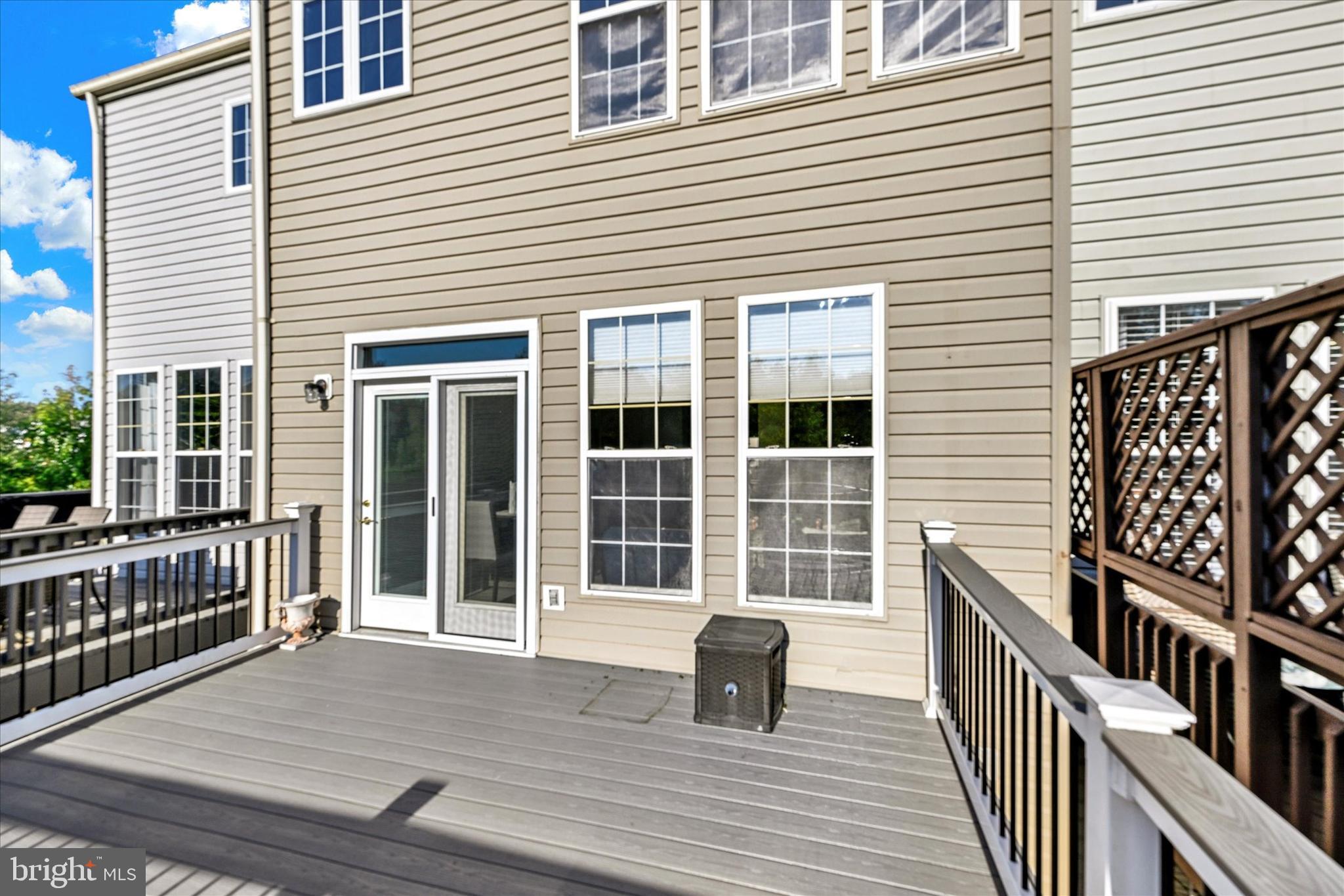 9744 Harvester Cir #9744