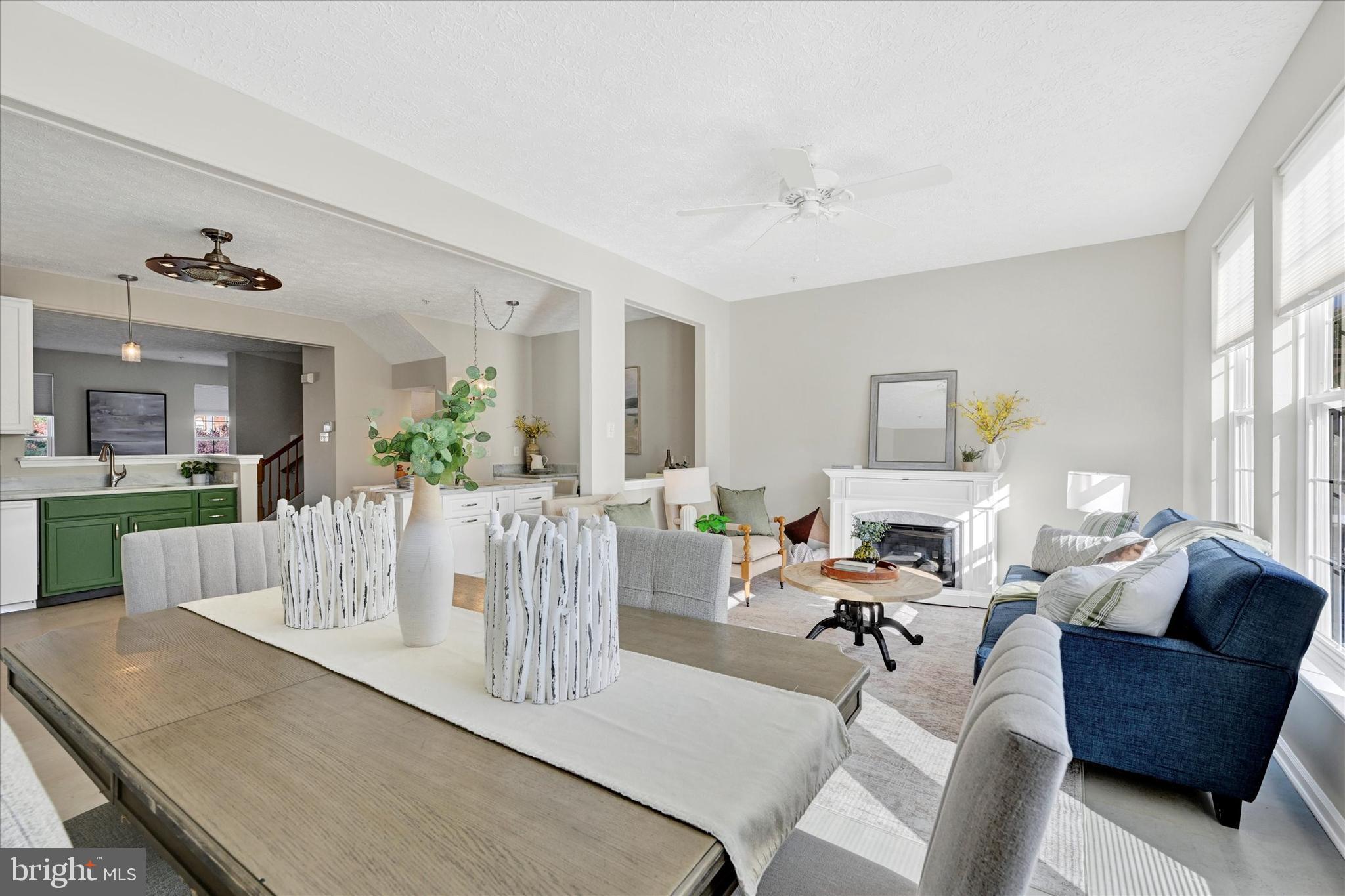 9744 Harvester Cir #9744