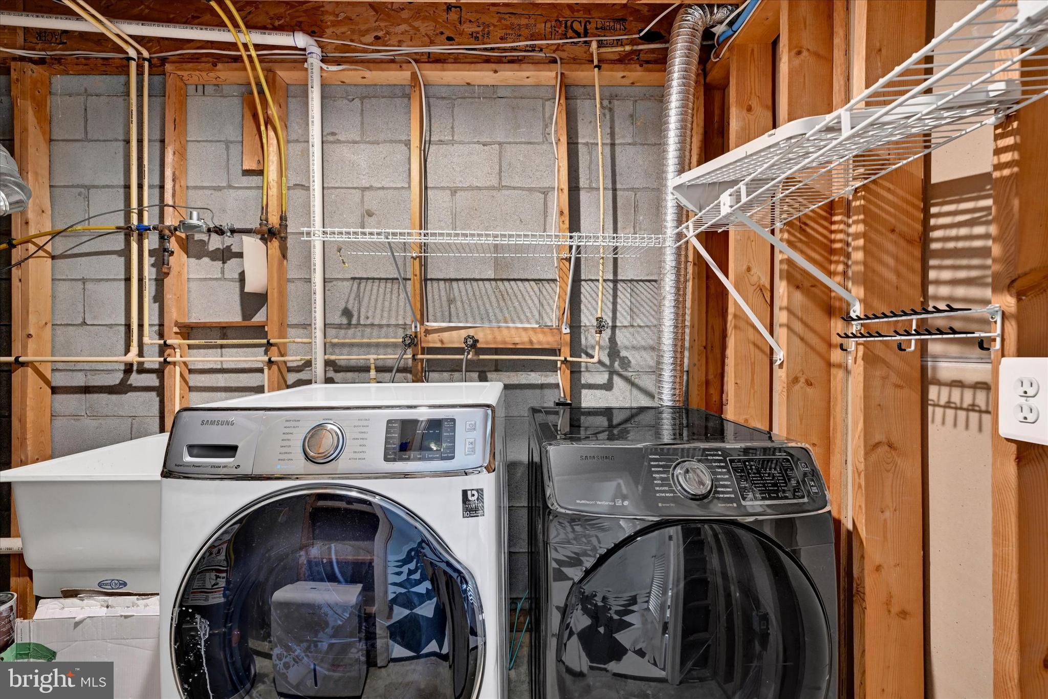 9744 Harvester Cir #9744