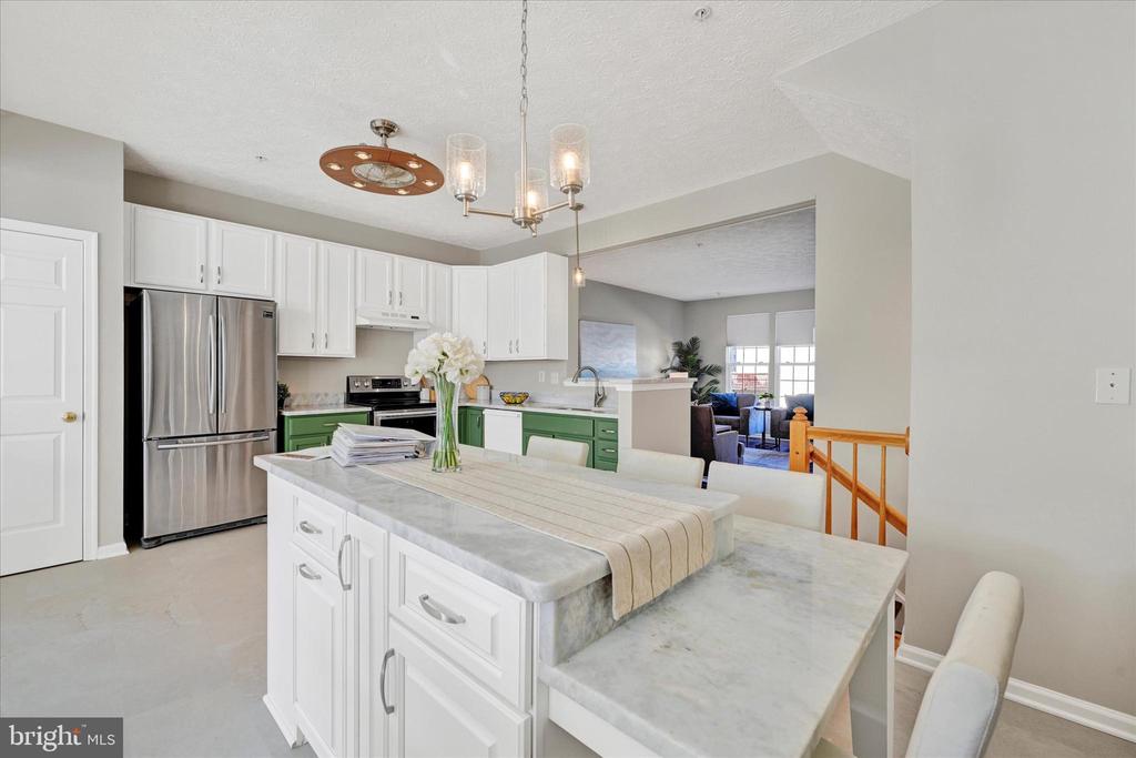 9744 Harvester Cir #9744