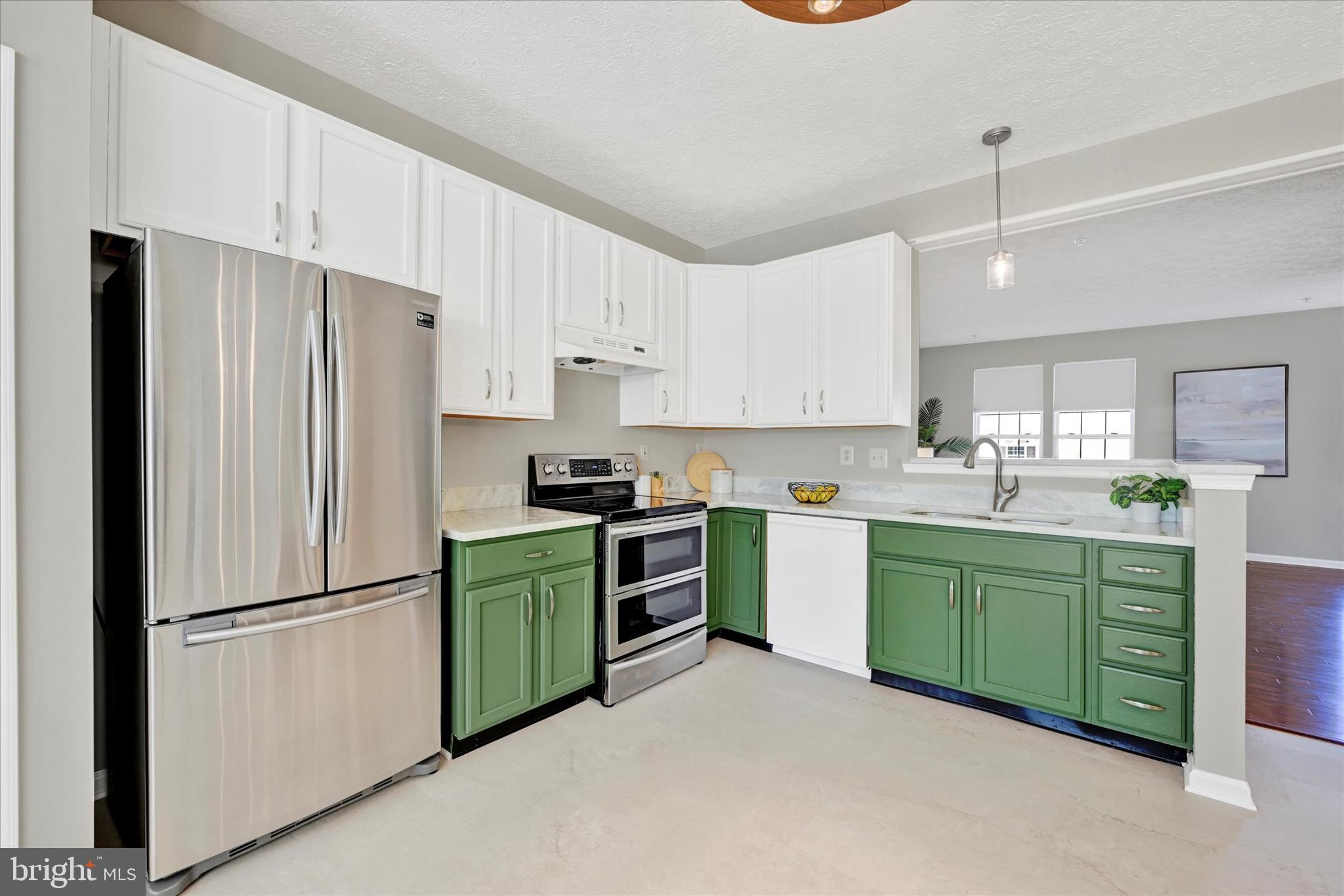 9744 Harvester Cir #9744