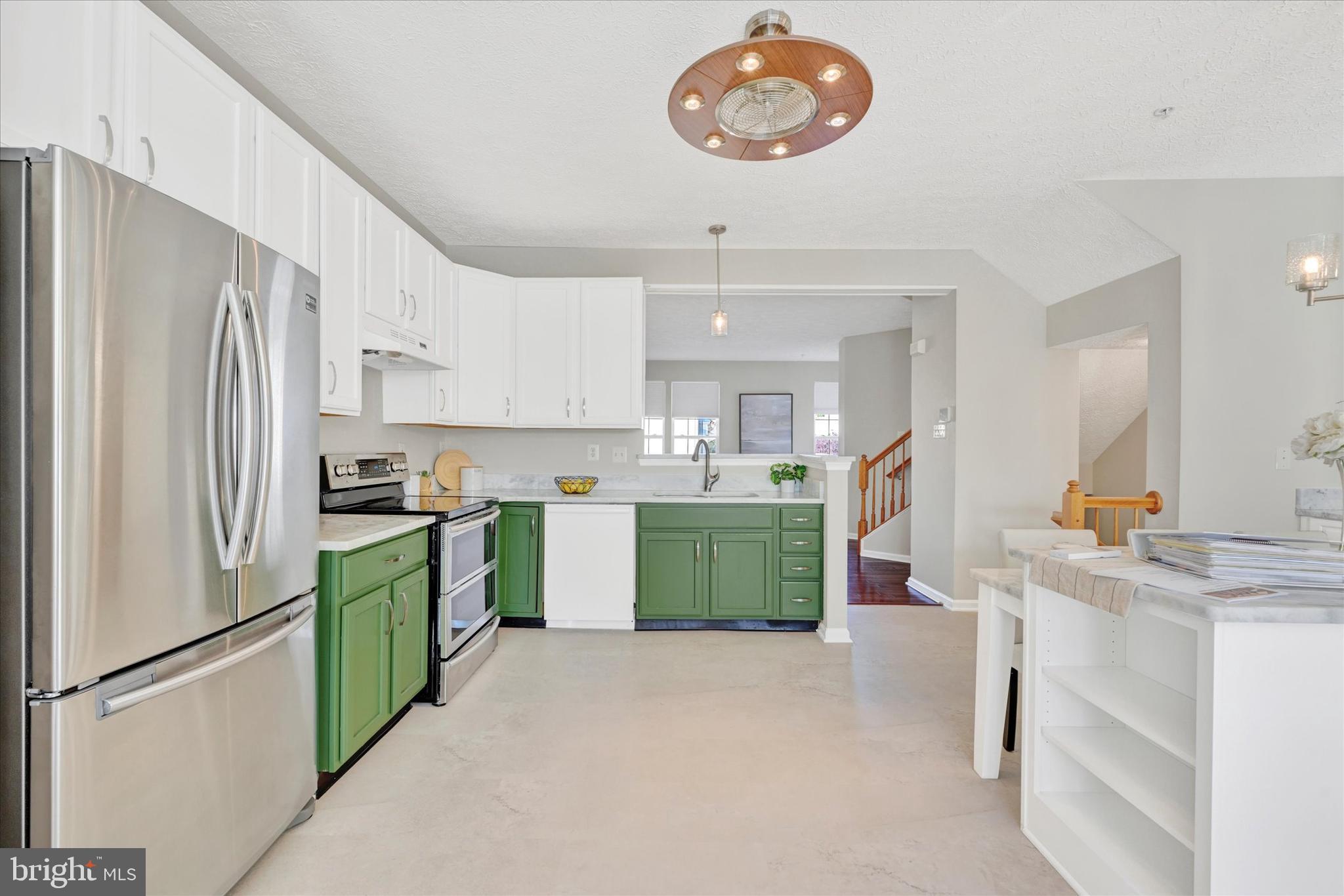 9744 Harvester Cir #9744