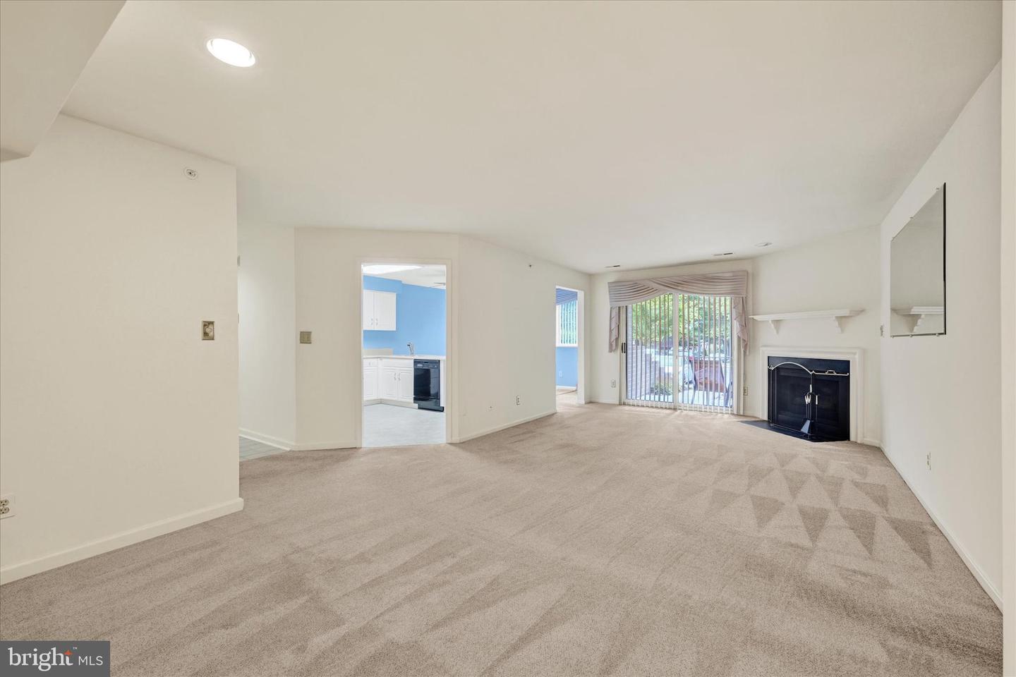 8 Bandon Ct #101