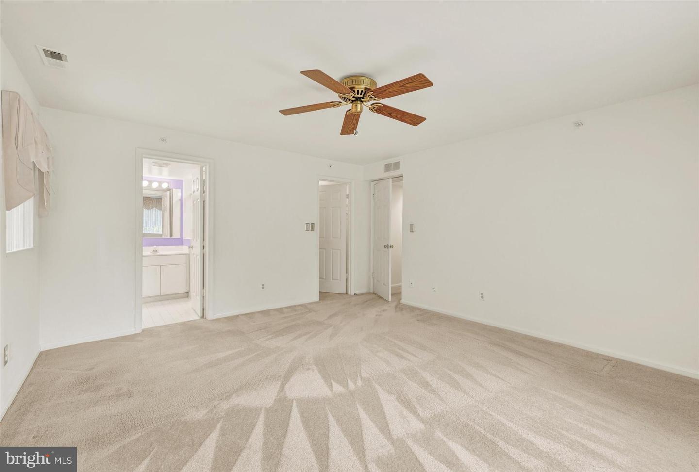 8 Bandon Ct #101