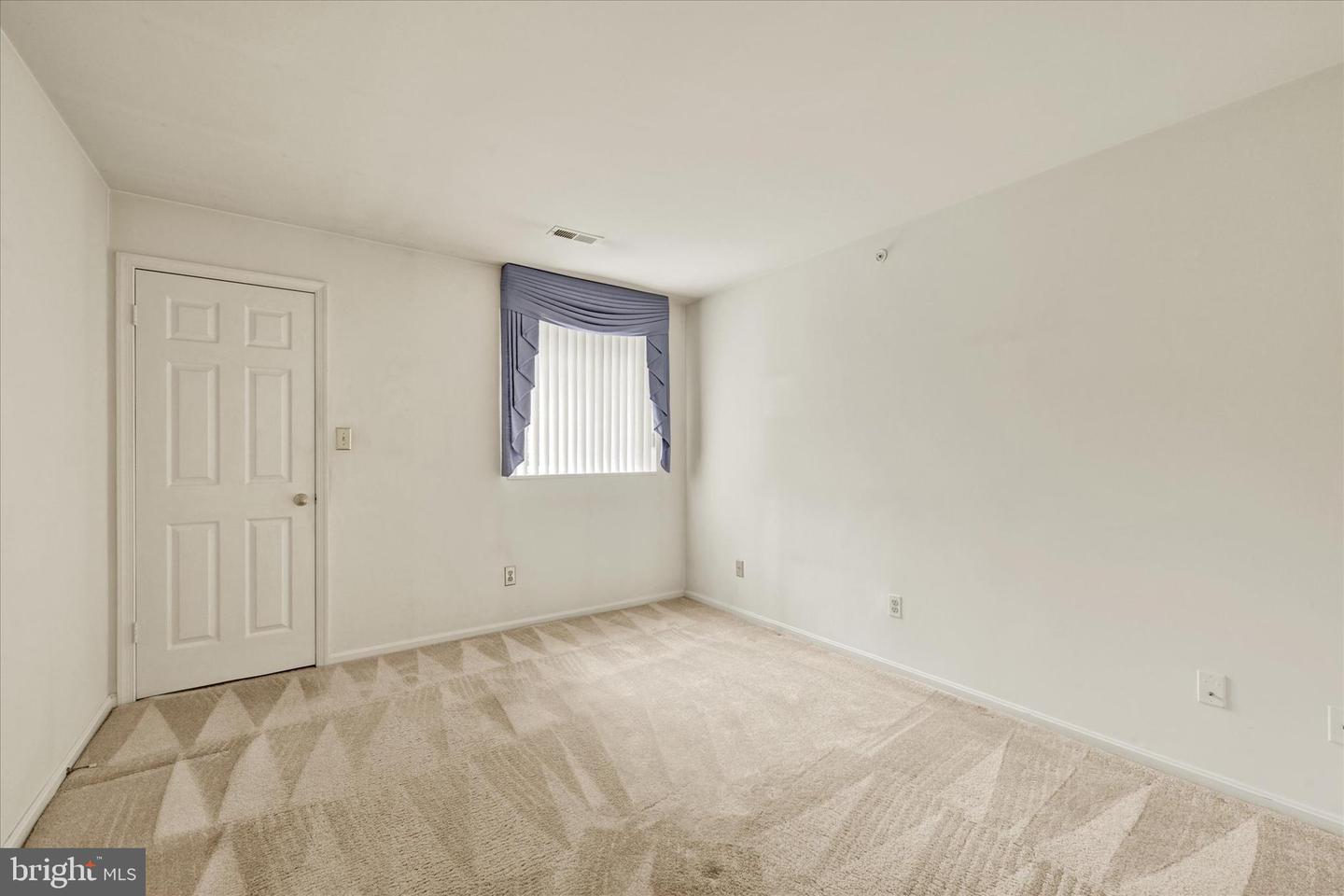 8 Bandon Ct #101