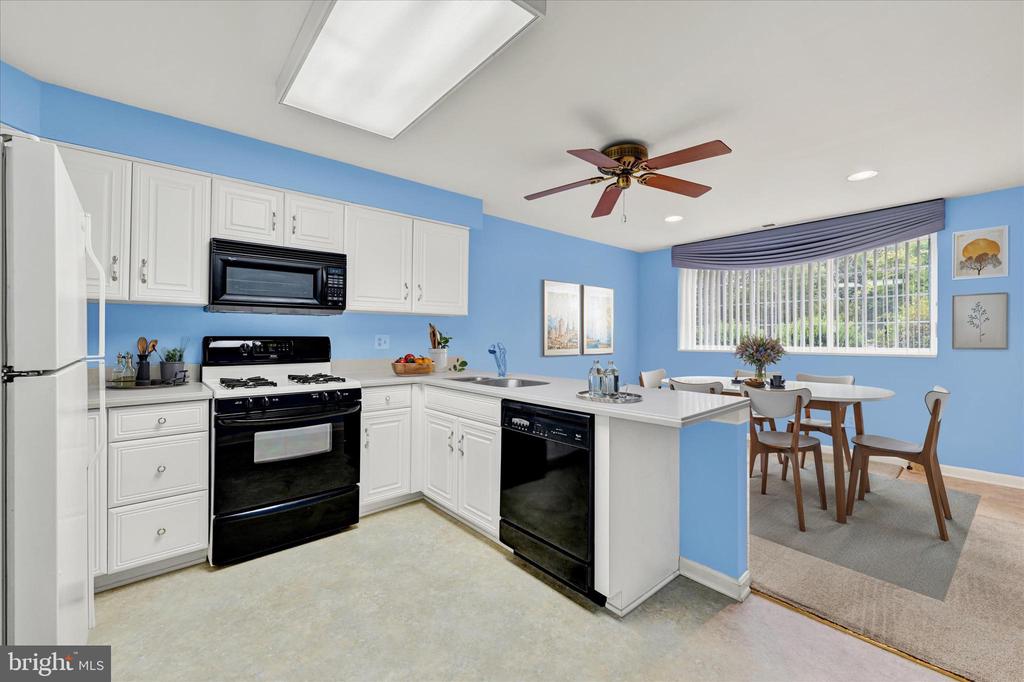 8 Bandon Ct #101