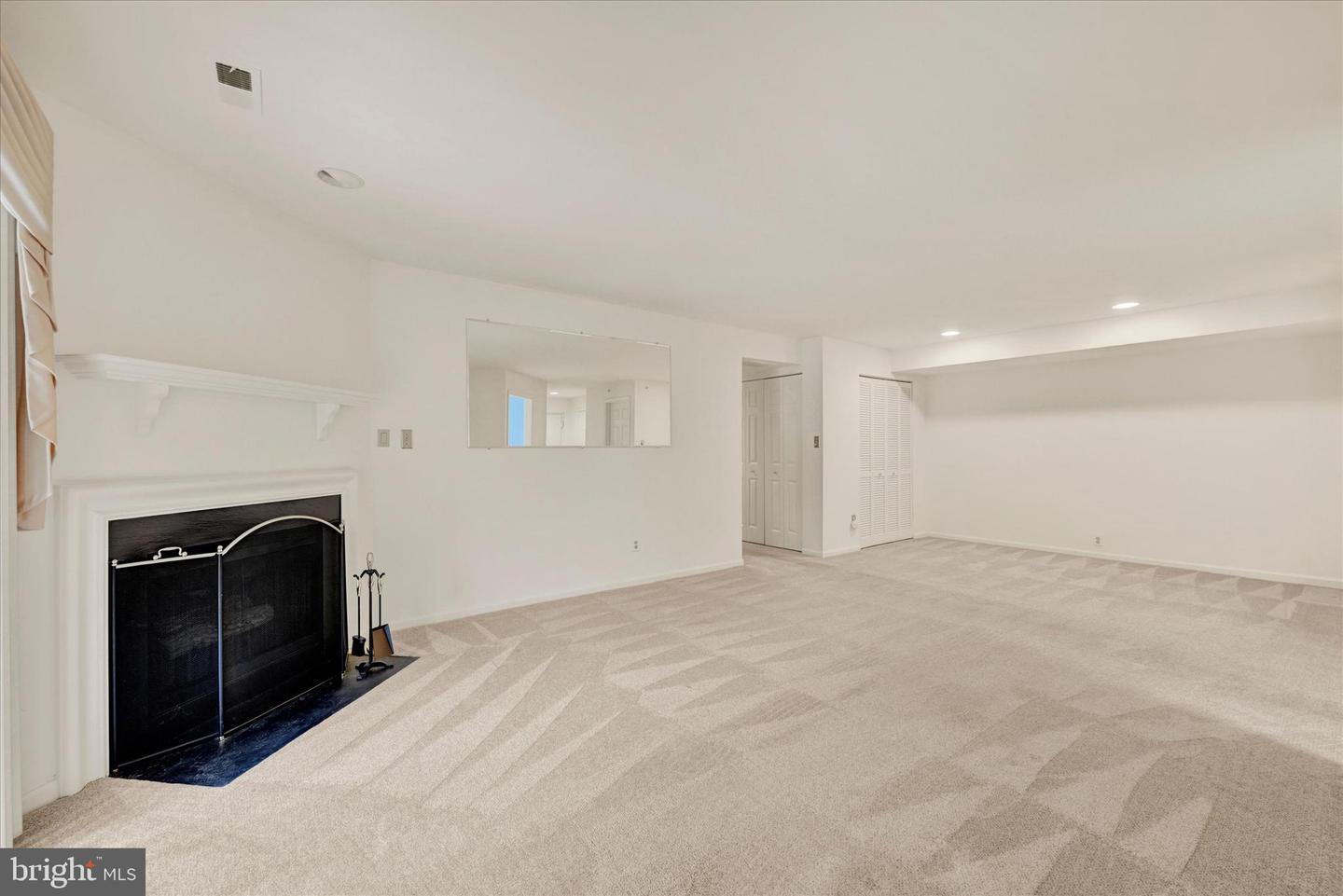 8 Bandon Ct #101