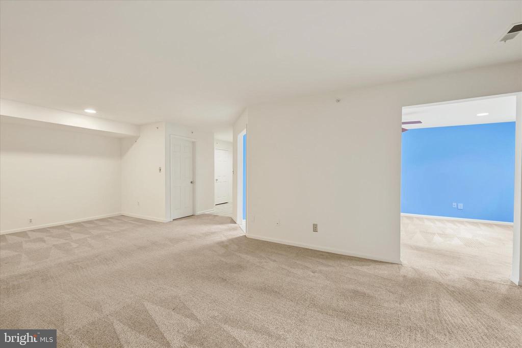 8 Bandon Ct #101