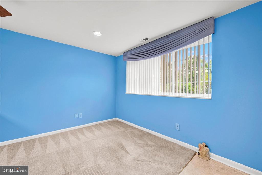 8 Bandon Ct #101