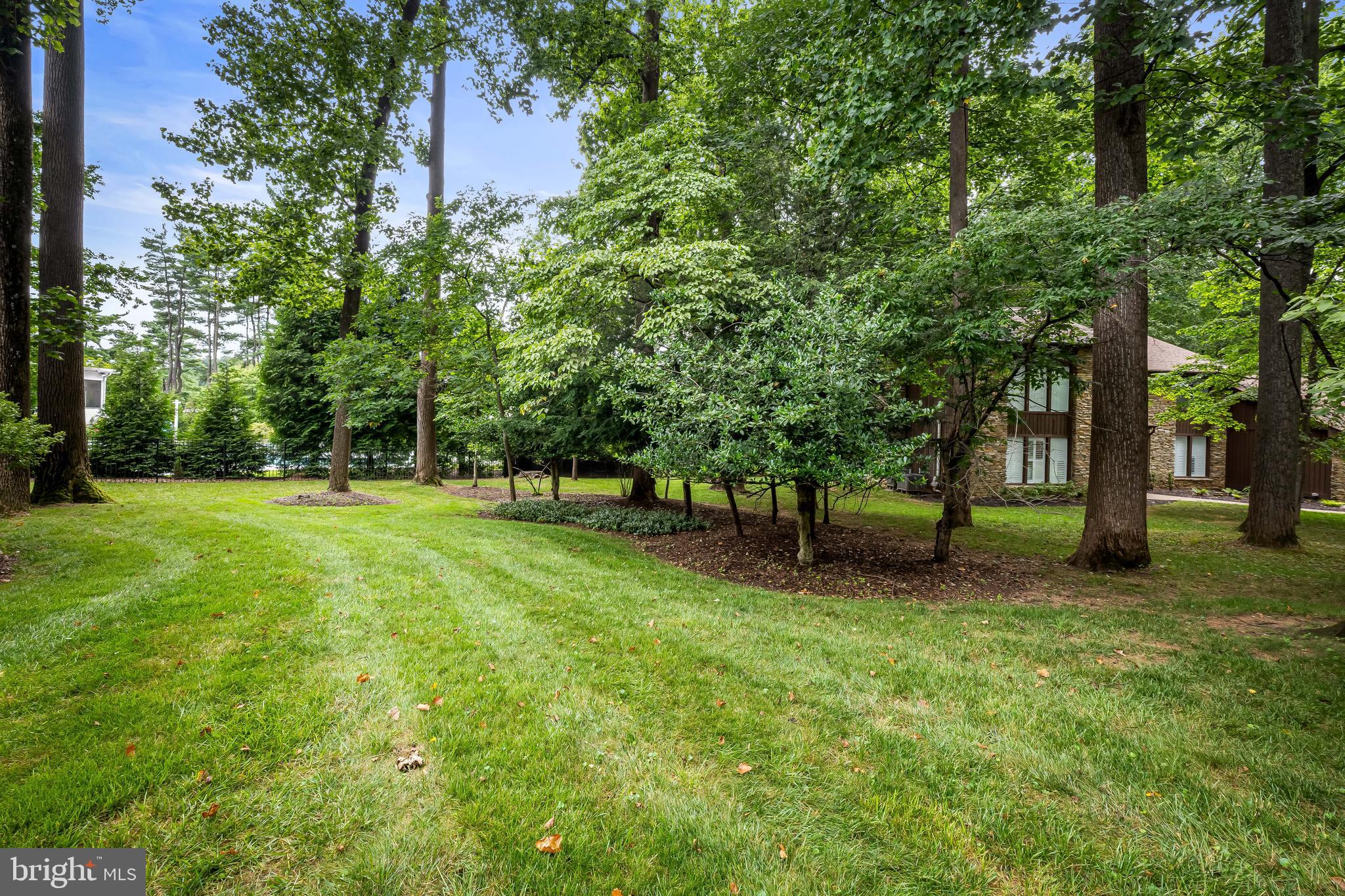 3308 Redspire Ln