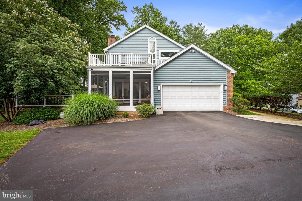 3308 Redspire Ln