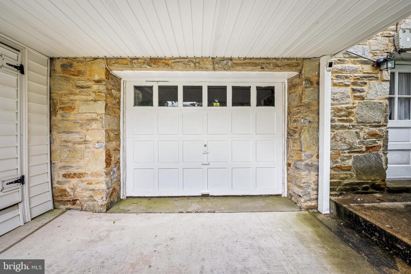816 Ridgeleigh Rd