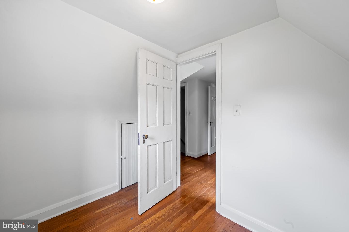 816 Ridgeleigh Rd