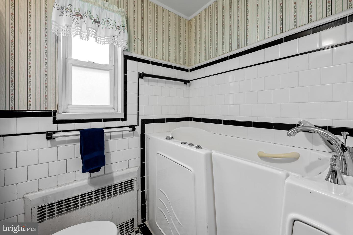 816 Ridgeleigh Rd