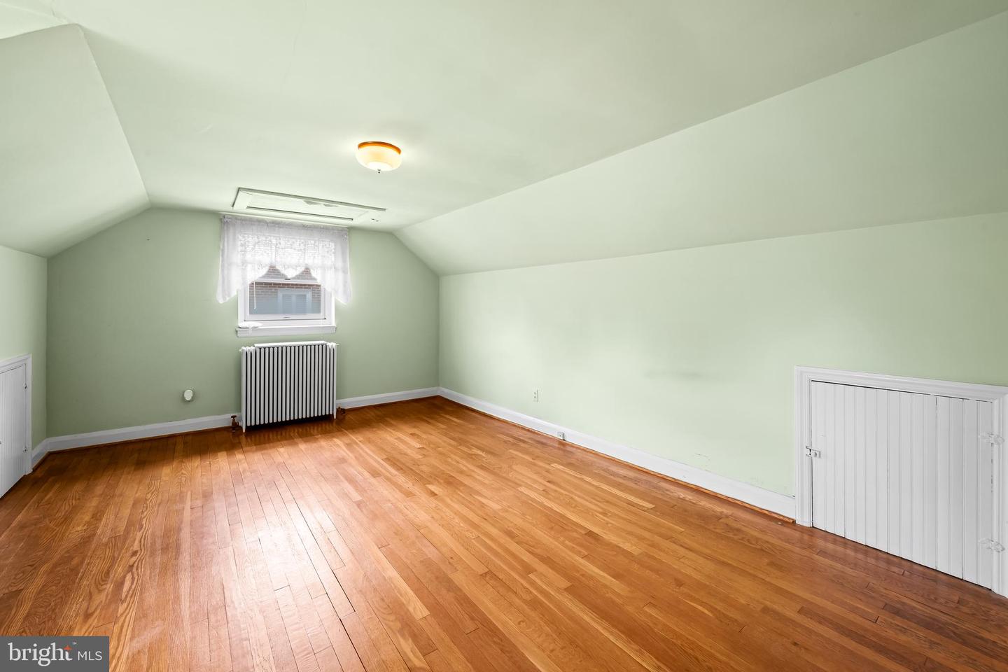 816 Ridgeleigh Rd