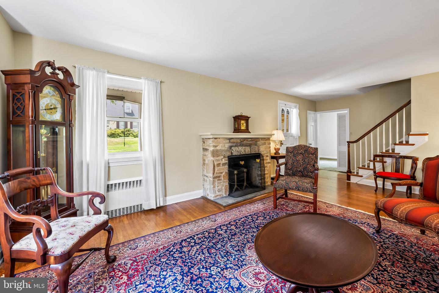 816 Ridgeleigh Rd