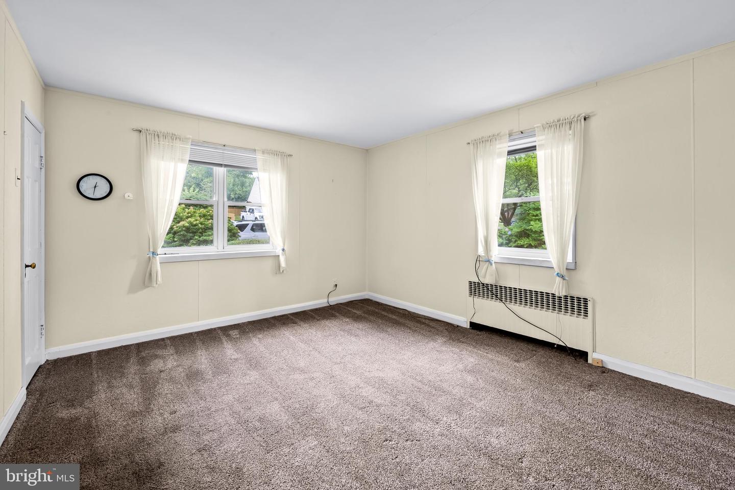 816 Ridgeleigh Rd