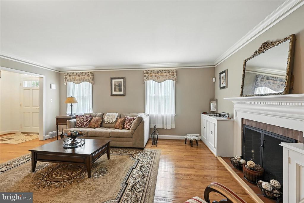 9108 Satyr Hill