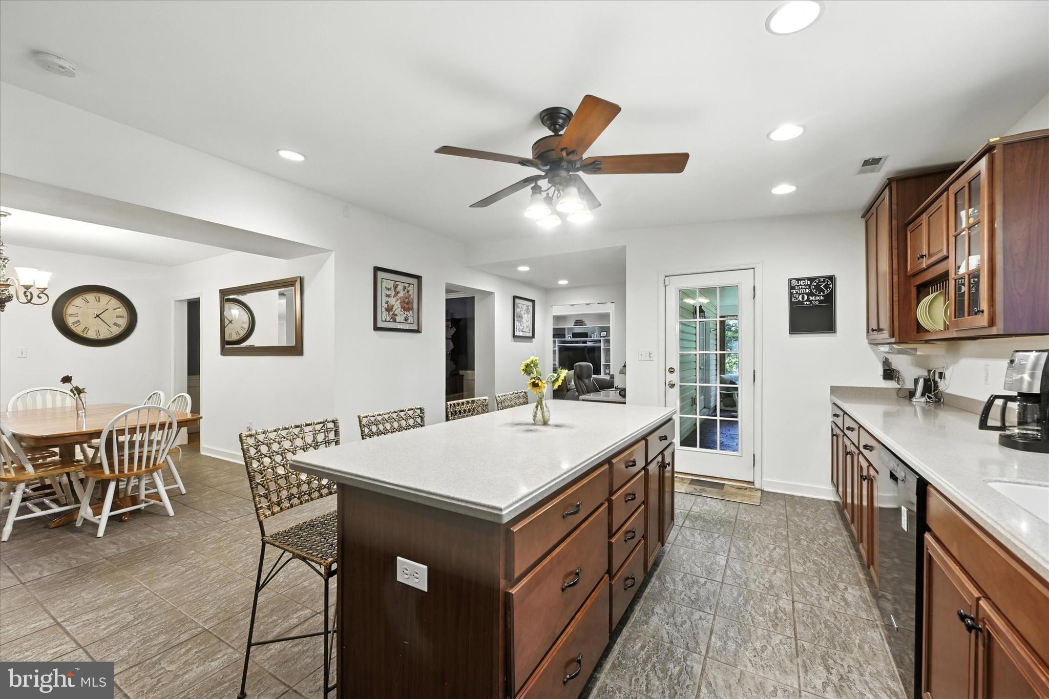 9108 Satyr Hill