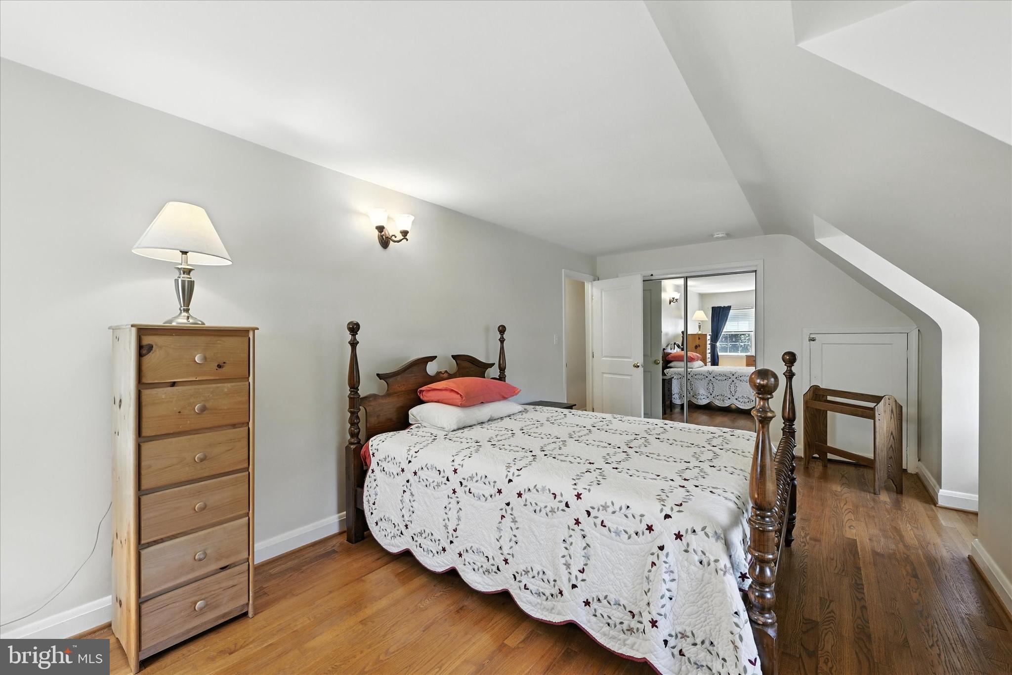 9108 Satyr Hill