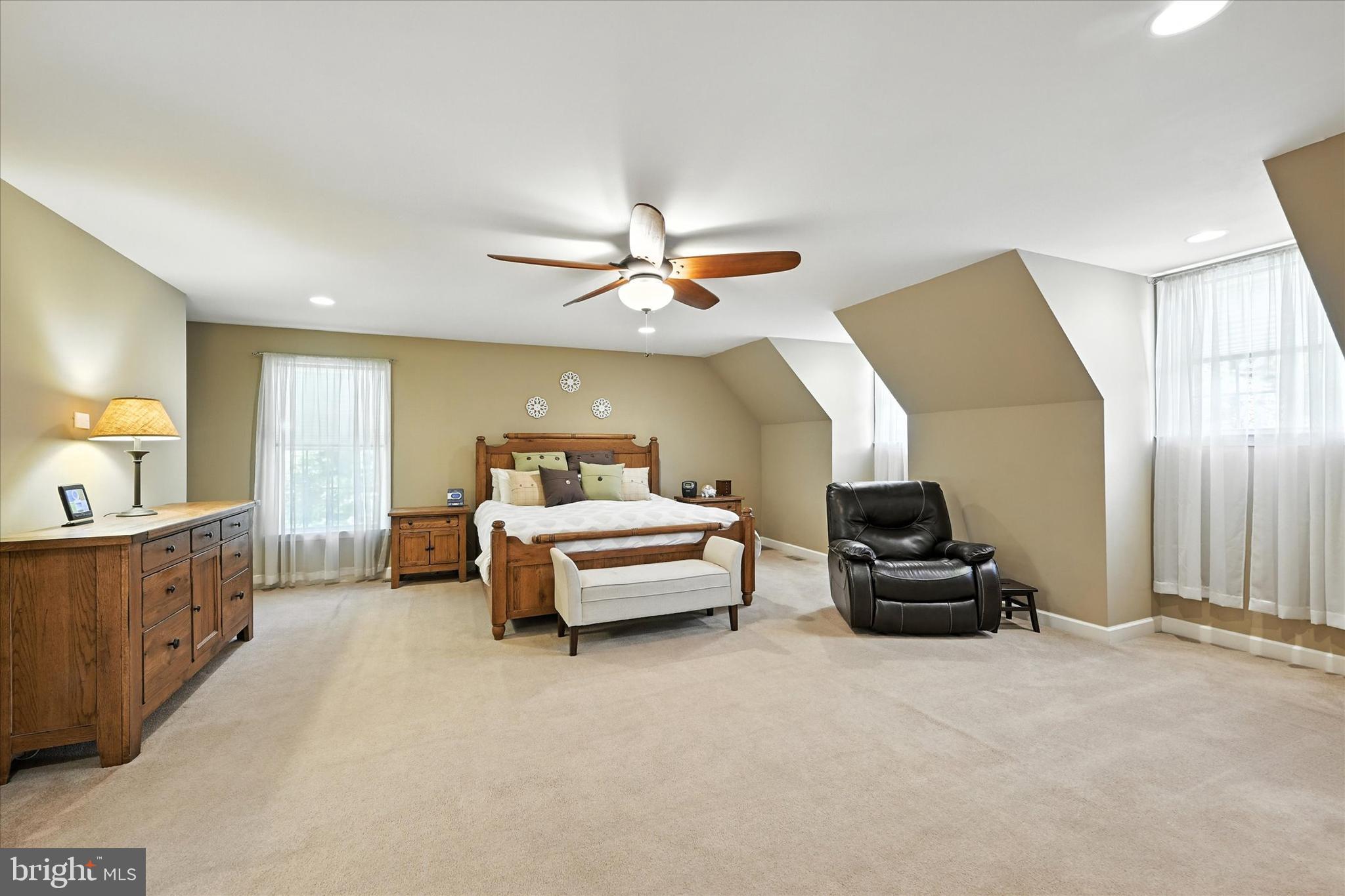 9108 Satyr Hill