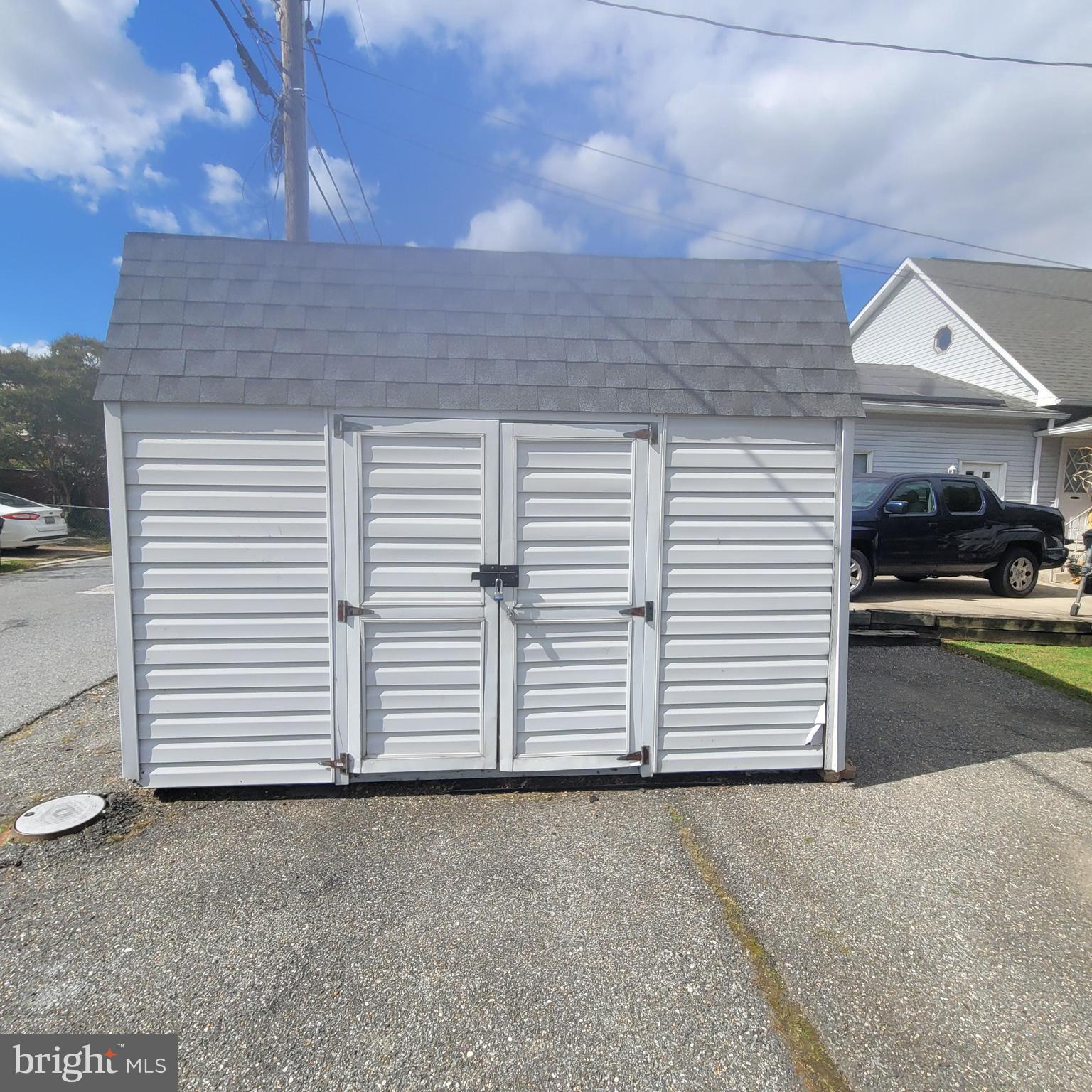 154 Kingston Park Ln