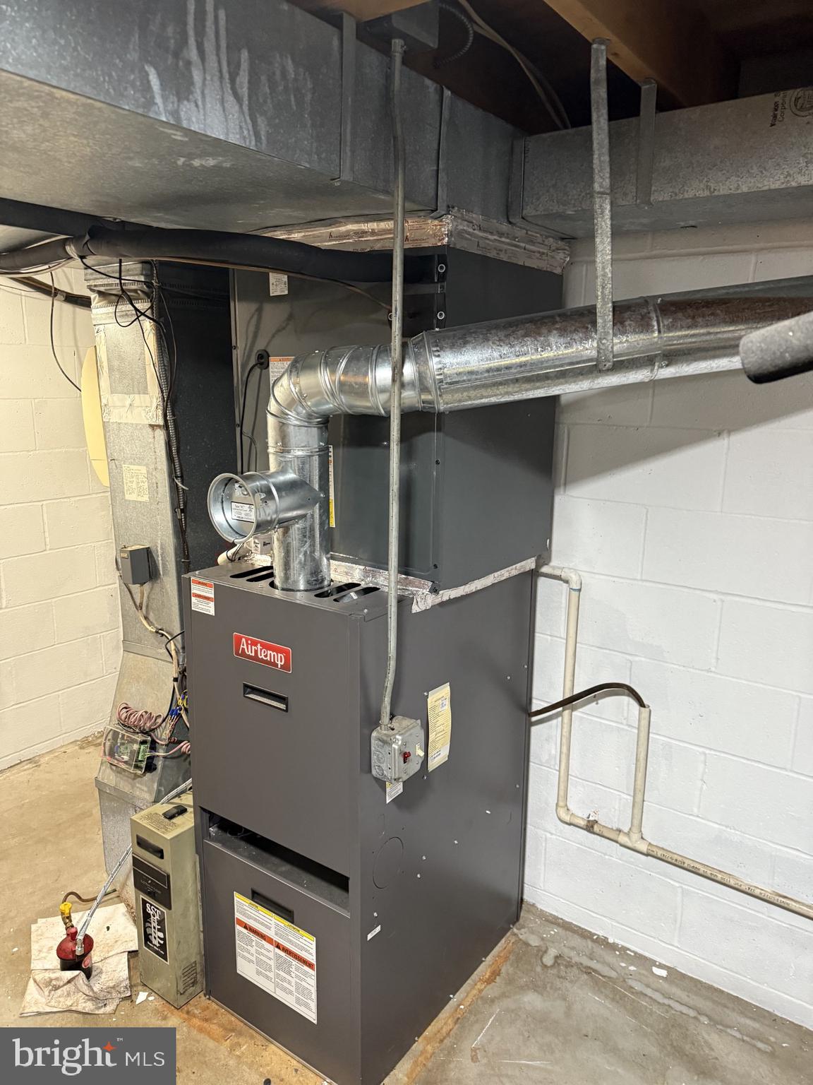 154 Kingston Park Ln