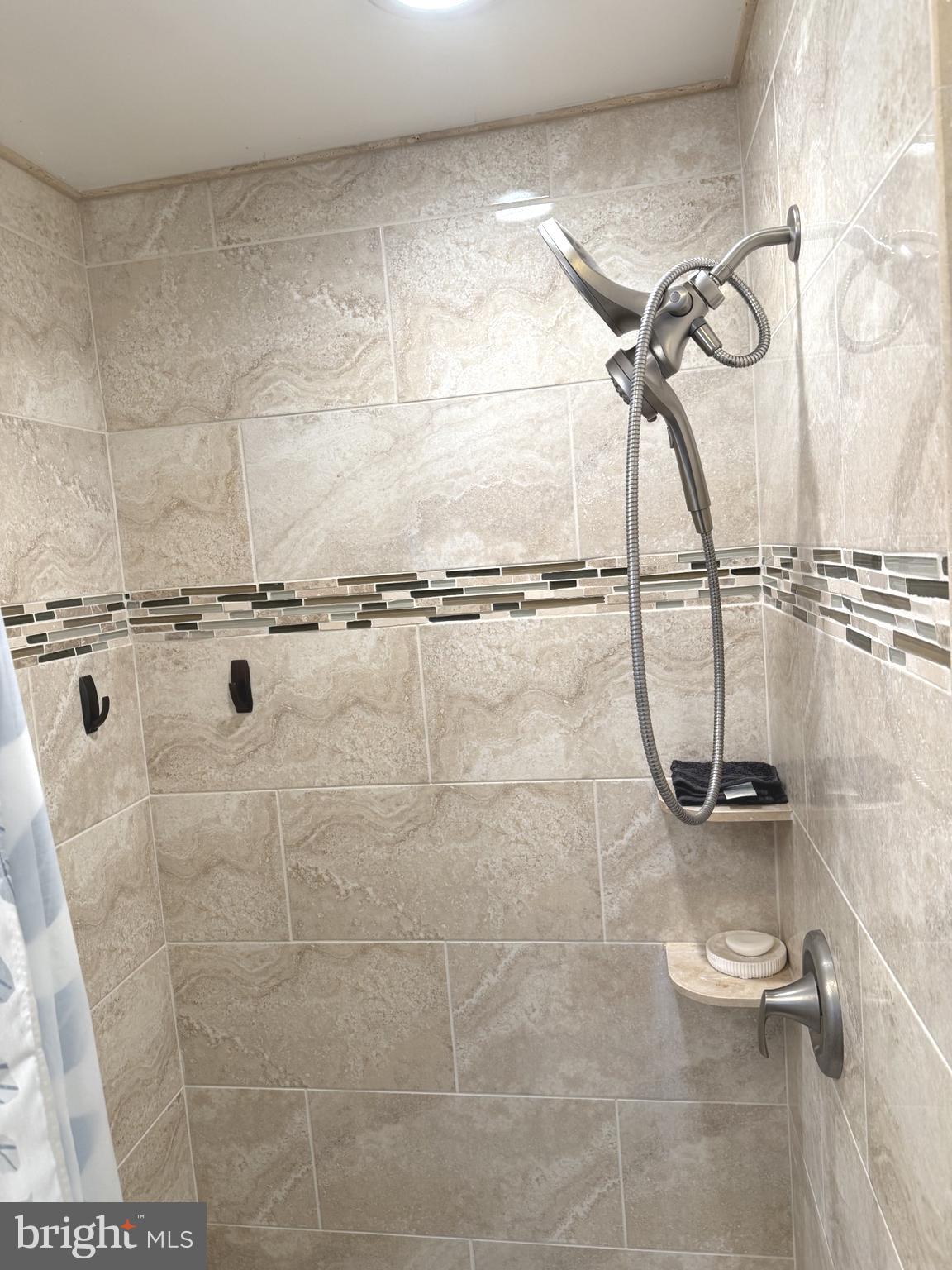 154 Kingston Park Ln