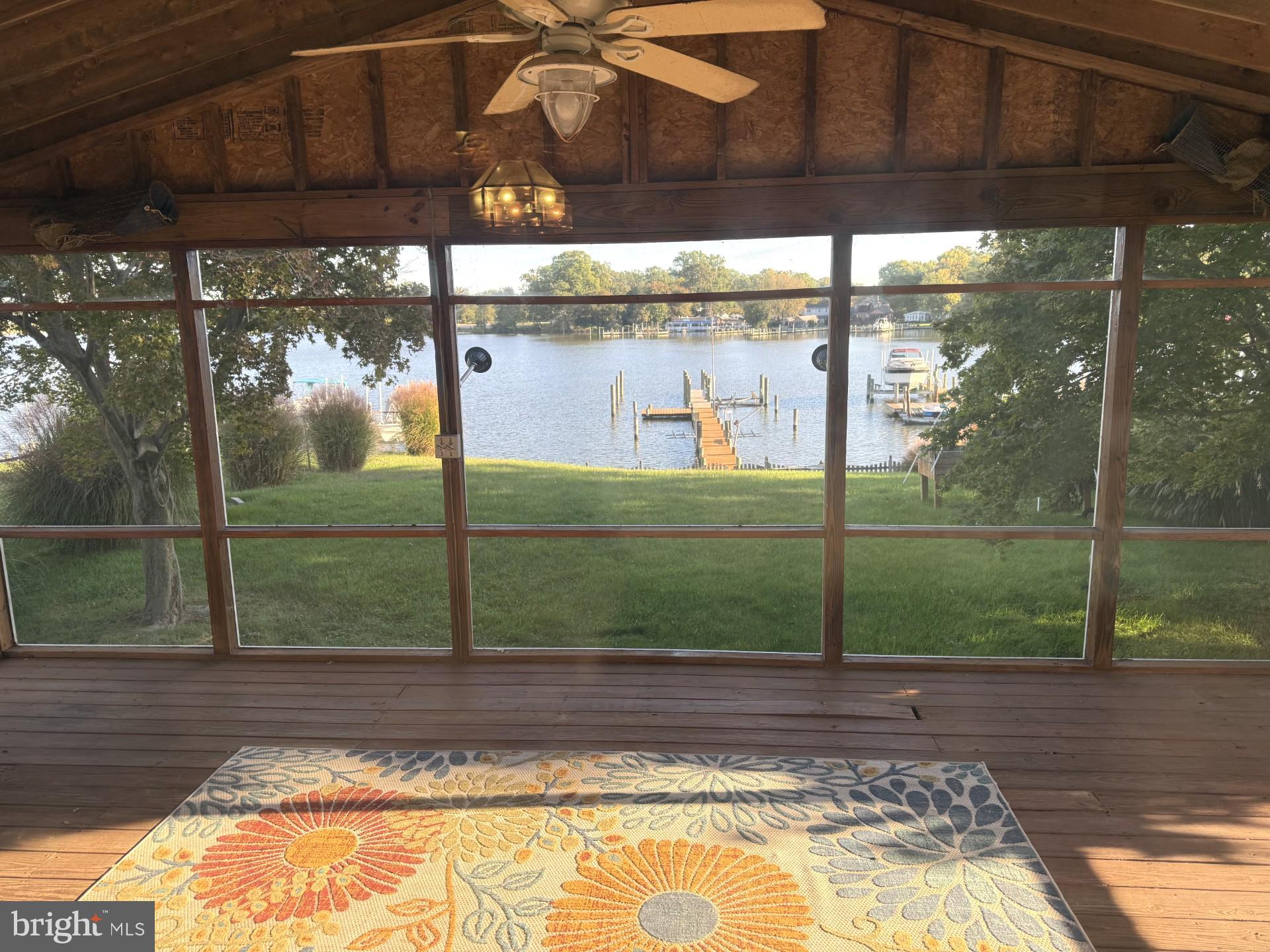 154 Kingston Park Ln