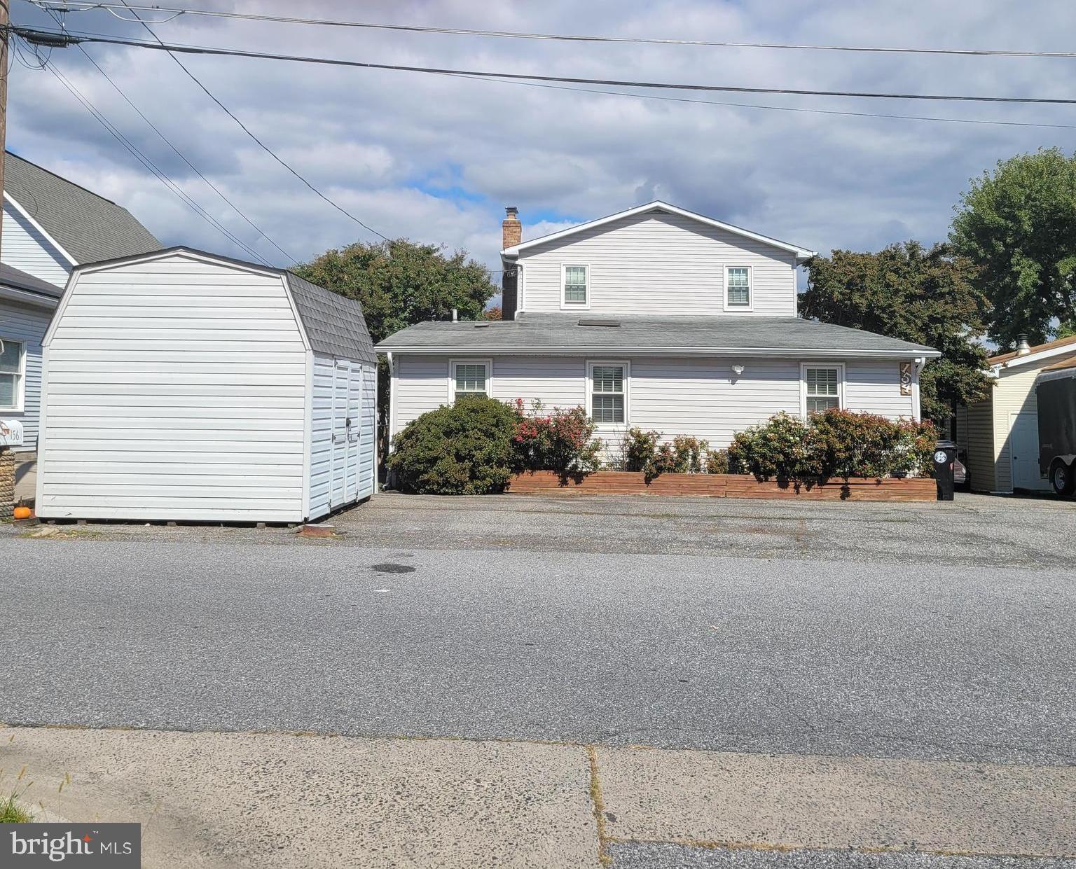 154 Kingston Park Ln