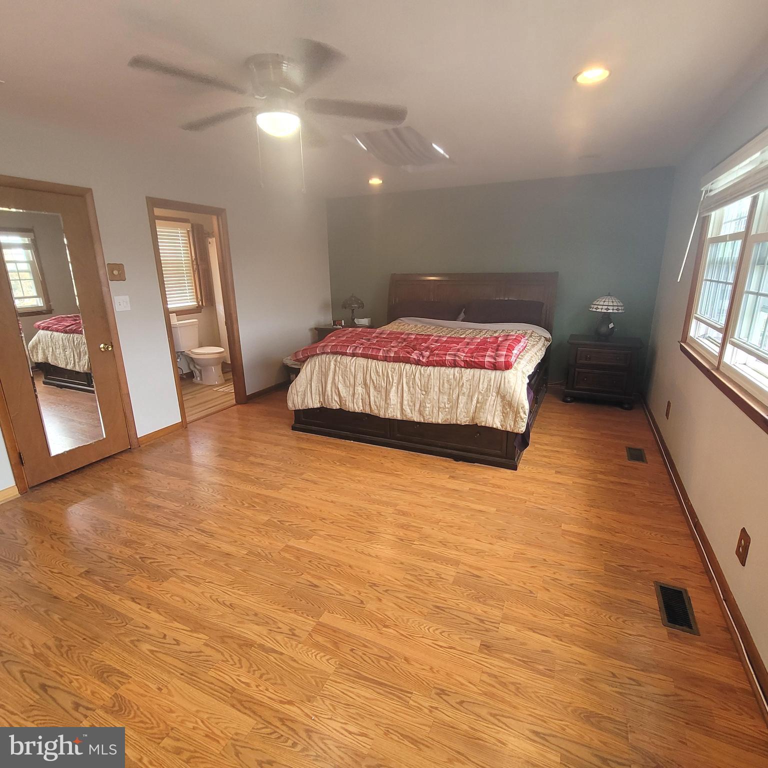 154 Kingston Park Ln