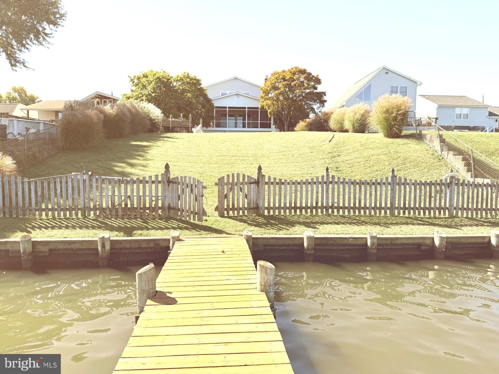 154 Kingston Park Ln