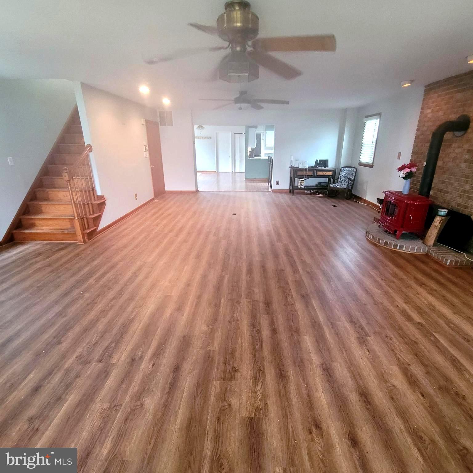 154 Kingston Park Ln