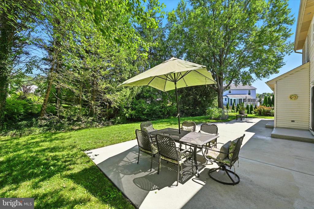 4 Linwen Way