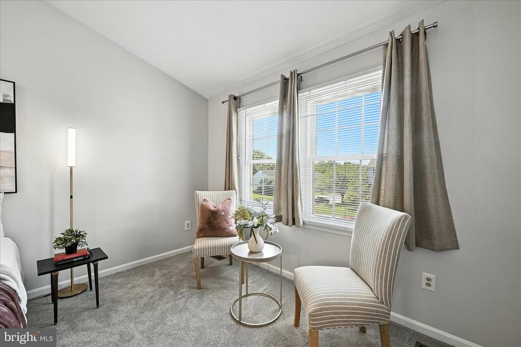 4 Linwen Way
