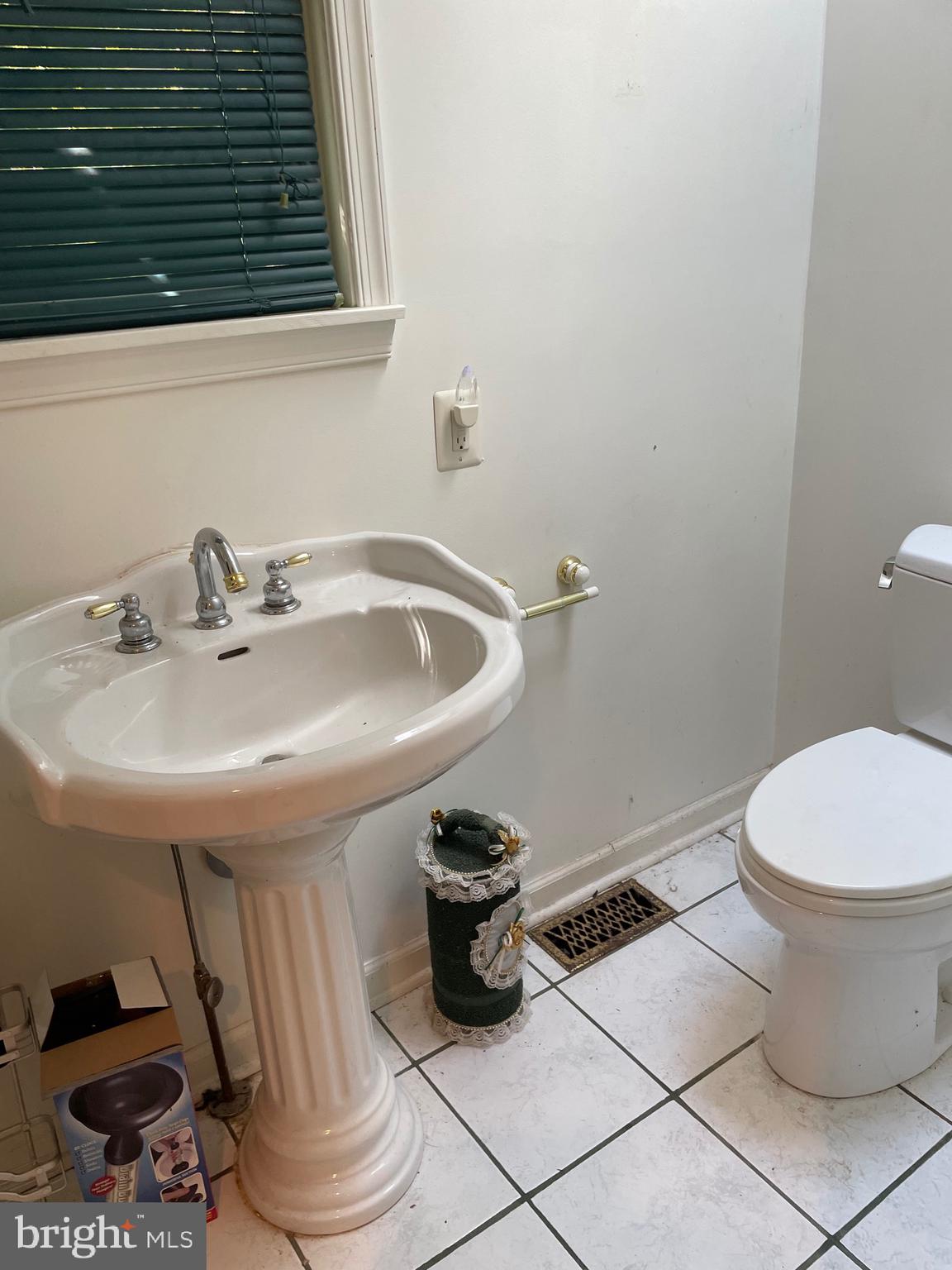 17323 WESLEY CHAPEL ROAD