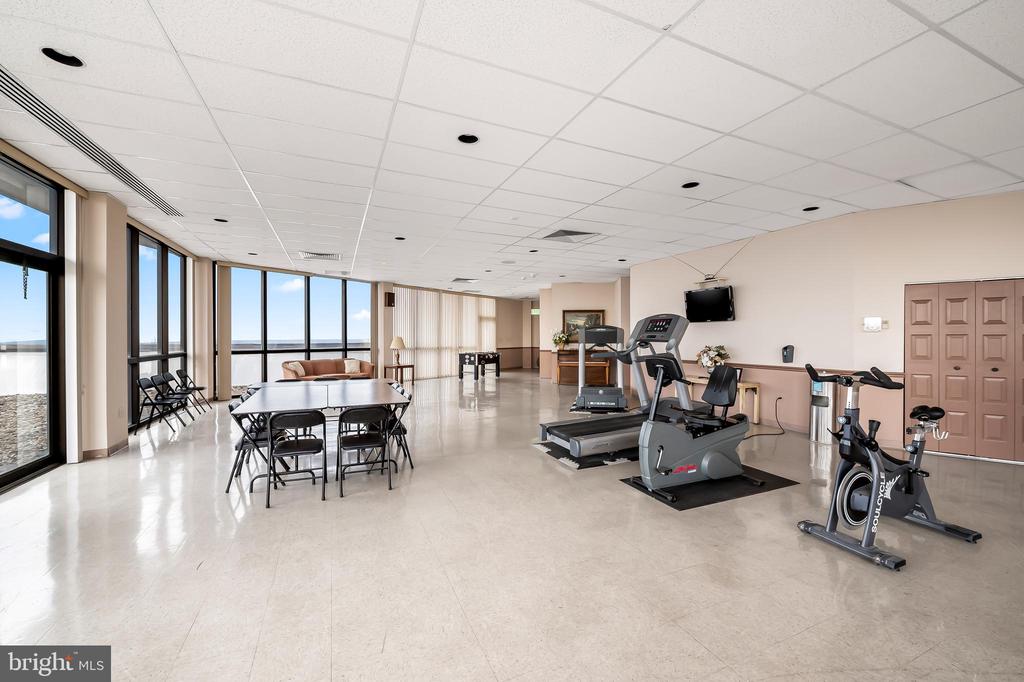 205 E JOPPA ROAD 1209