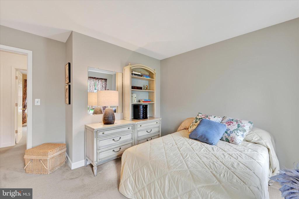 11404 SMILOFF ROAD
