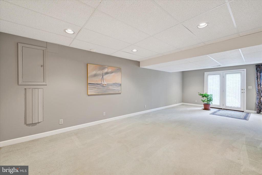 11404 SMILOFF ROAD