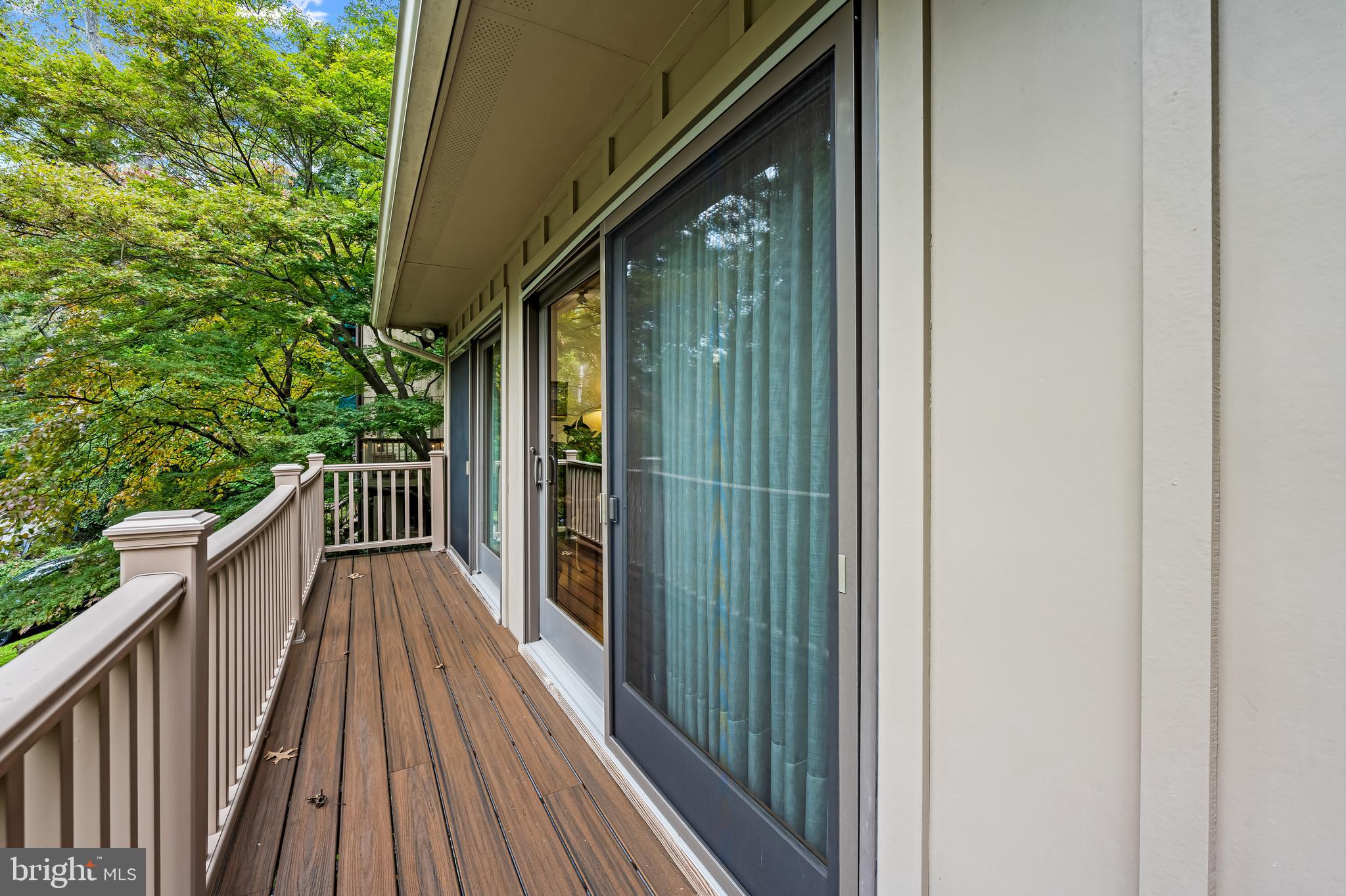 607 W CHESAPEAKE AVENUE