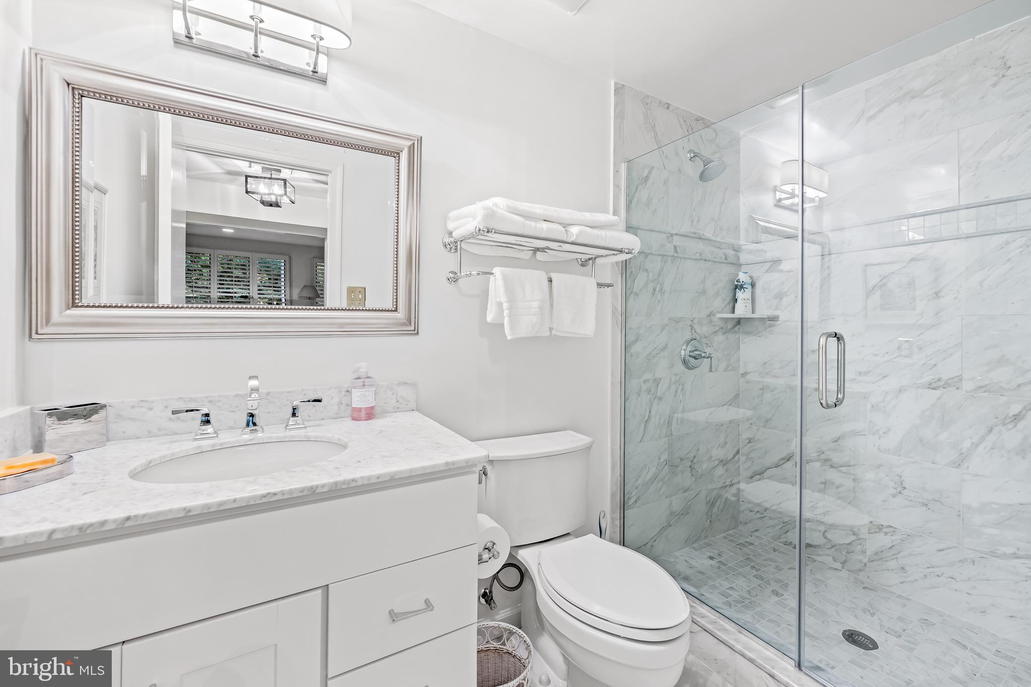 607 W CHESAPEAKE AVENUE