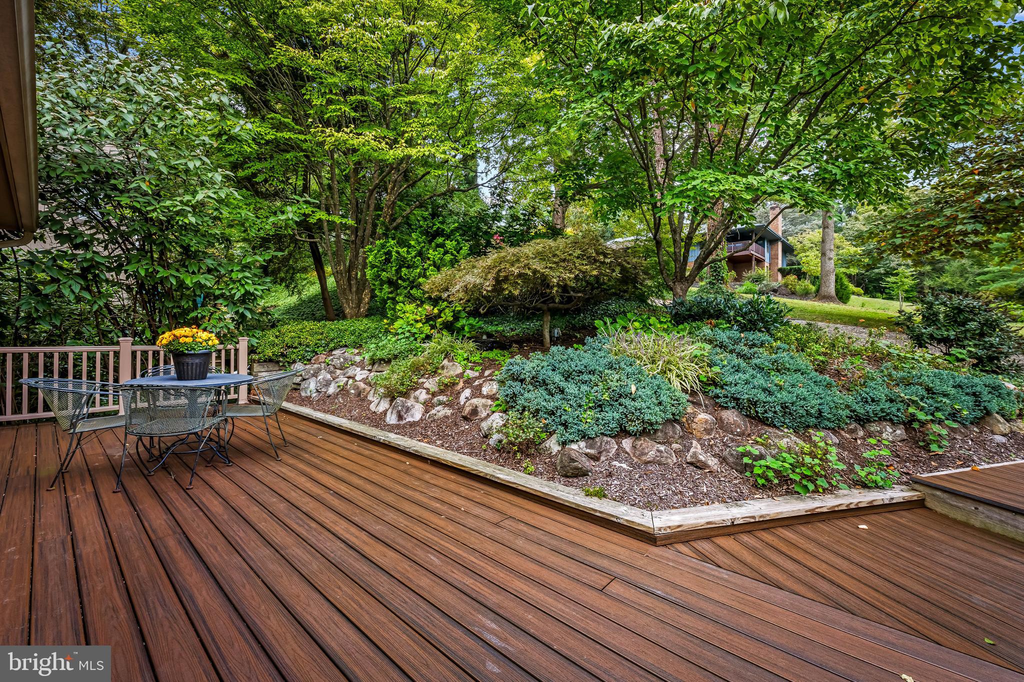 607 W CHESAPEAKE AVENUE