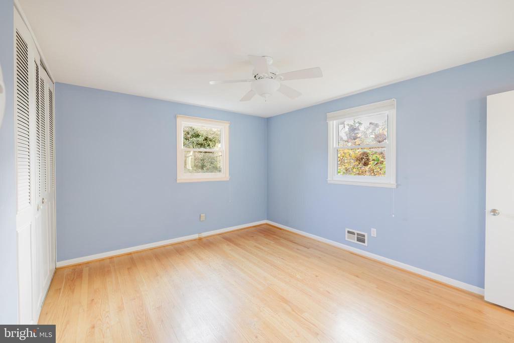 114 COUNTRY LANE