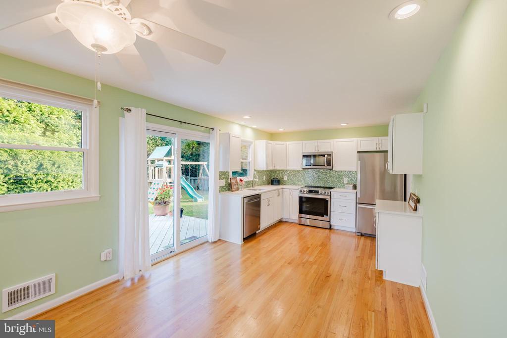 114 COUNTRY LANE