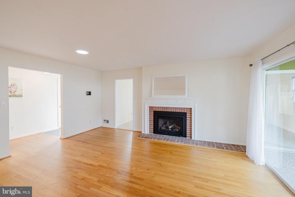 114 COUNTRY LANE