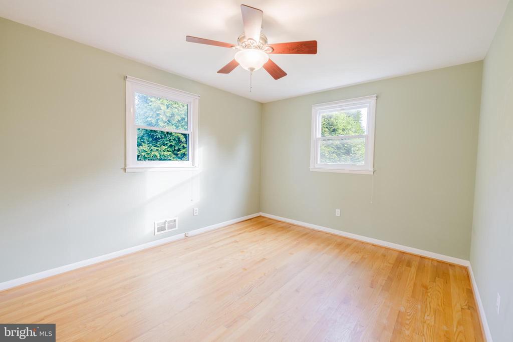 114 COUNTRY LANE
