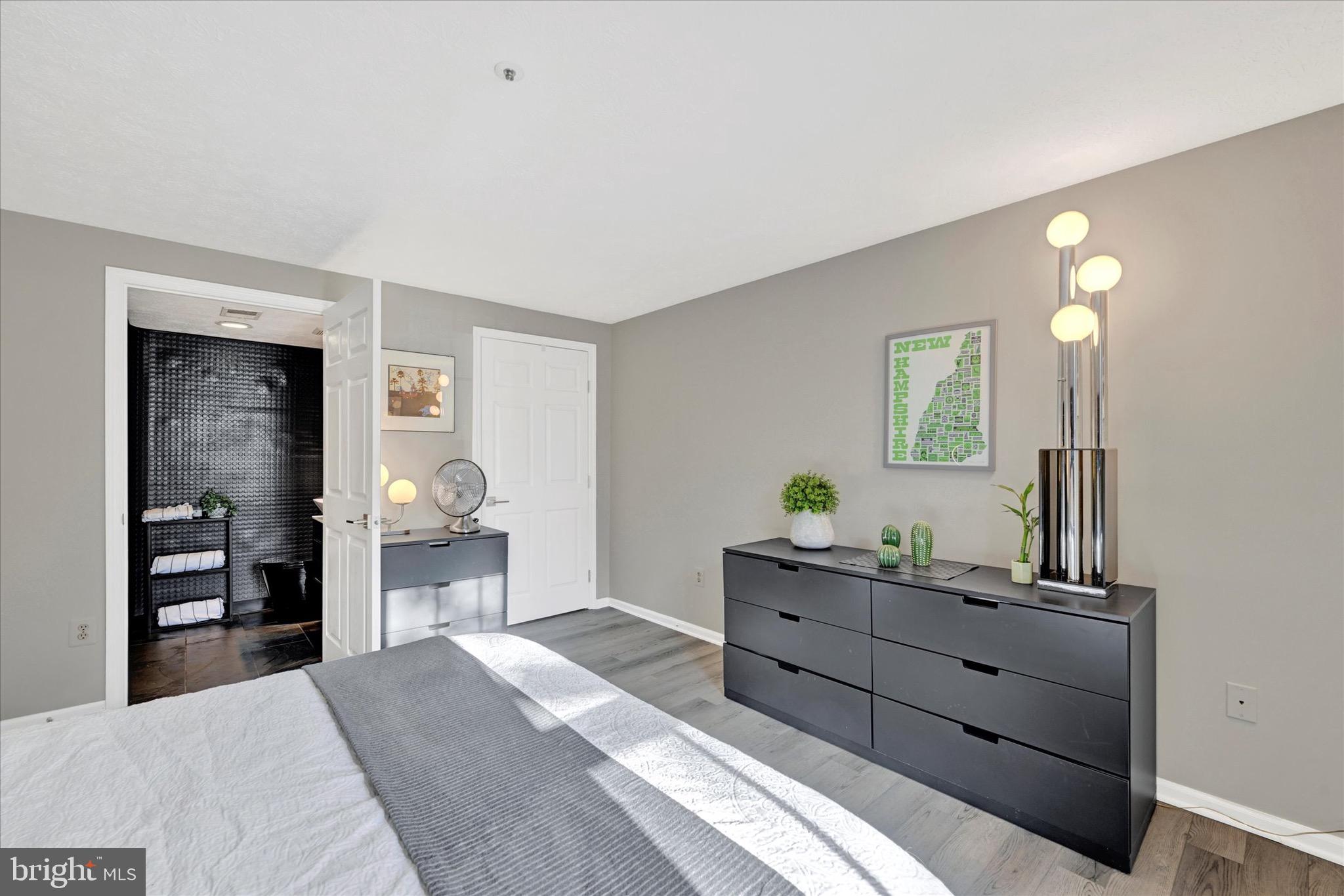 9107 LINCOLNSHIRE COURT D D