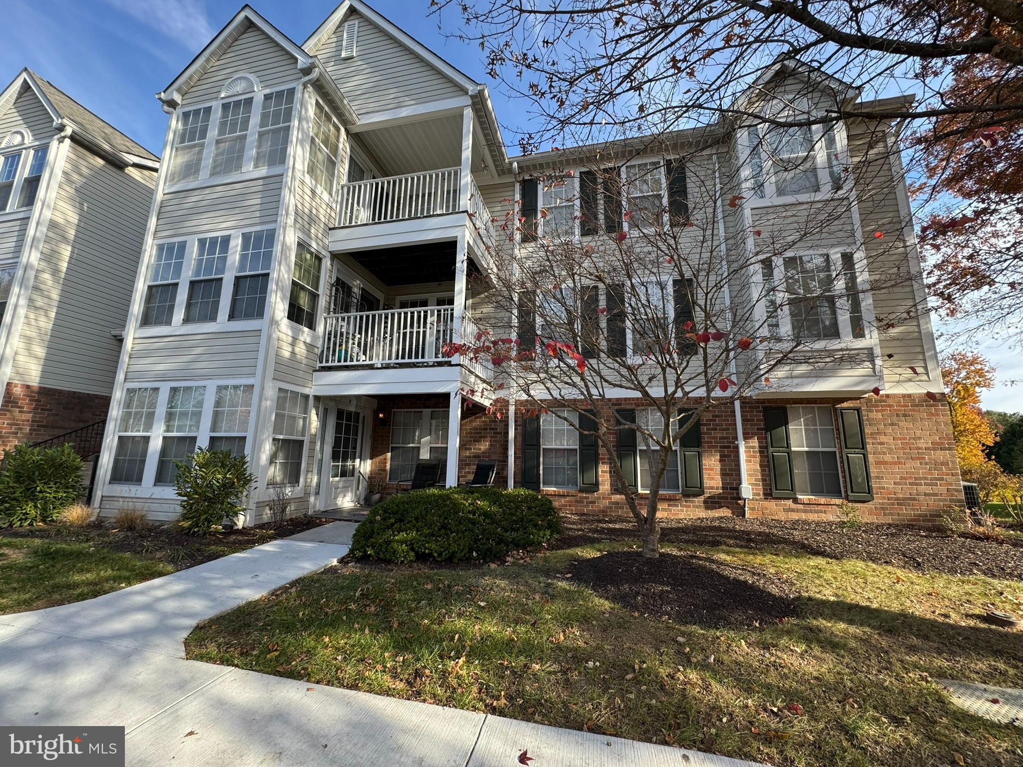 9107 LINCOLNSHIRE COURT D D