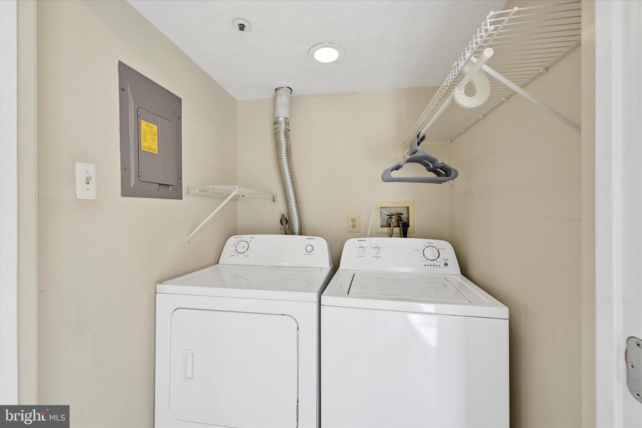 9107 LINCOLNSHIRE COURT D D